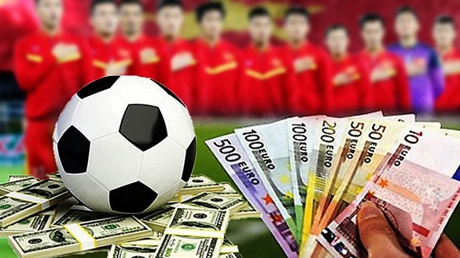 Hướng dẫn cá cược bóng đá: Bóng đá, tiền đô la và euro, đội bóng trong nền.